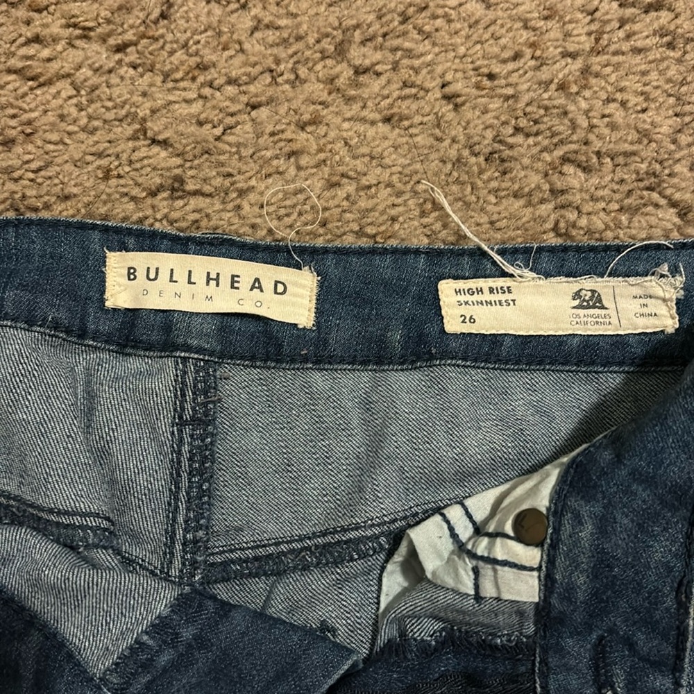 Bullhead skinny jeans